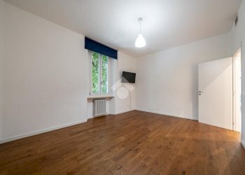 Three-room apartment Viale dei Mille, Parma (neighborhood Pablo) - photo 14