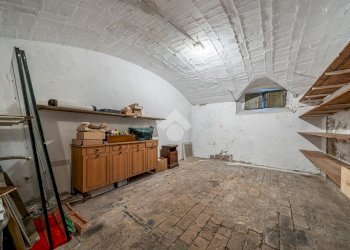 Three-room apartment Viale dei Mille, Parma (neighborhood Pablo) - photo 32