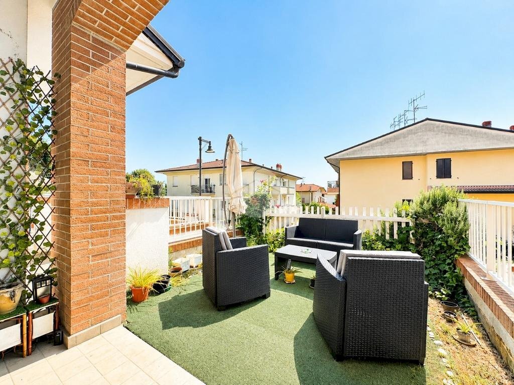 Three-room apartment Via Don Polazzi, Savignano sul Rubicone - photo 1