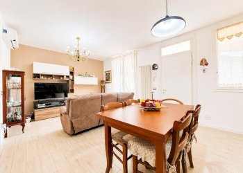 Three-room apartment Via Don Polazzi, Savignano sul Rubicone - photo 14