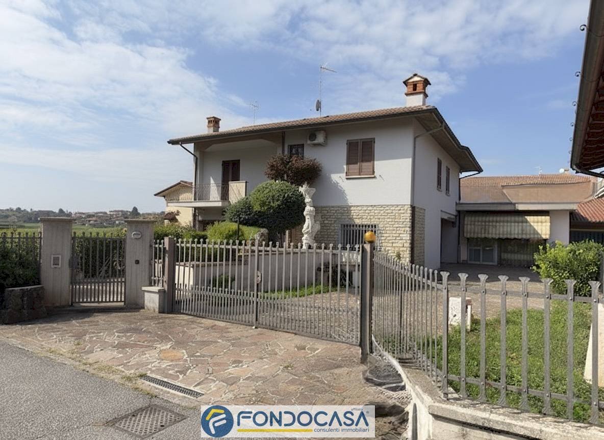 Foto 1 - Villa Brandico - foto 1