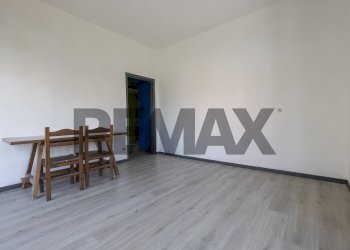 Stanza vuota - Appartamento VIA NINO BIXIO
55, Varese - foto 8
