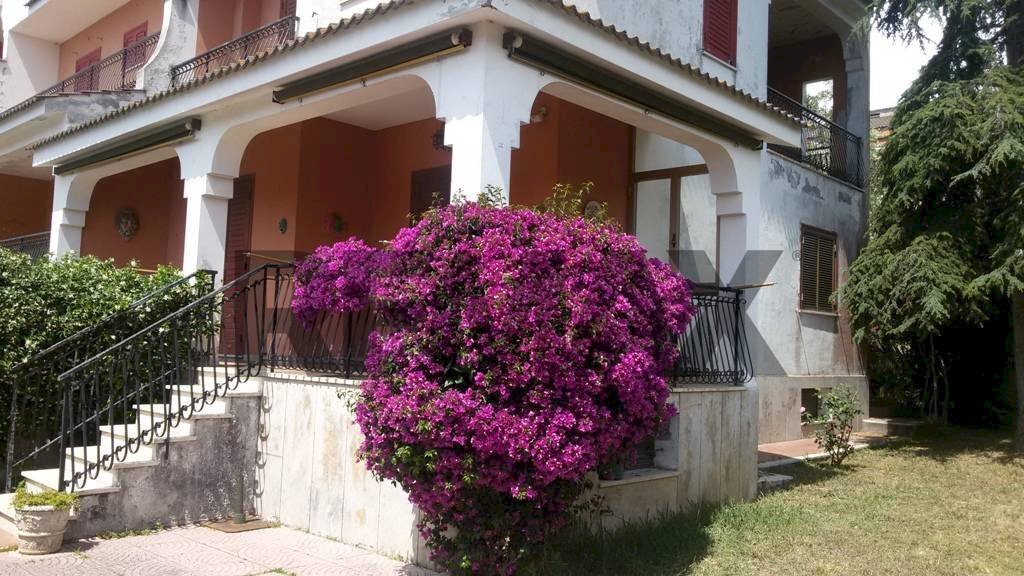 Casa all\'aperto - Villa viadel biancospino
 
116, Anzio - foto 1