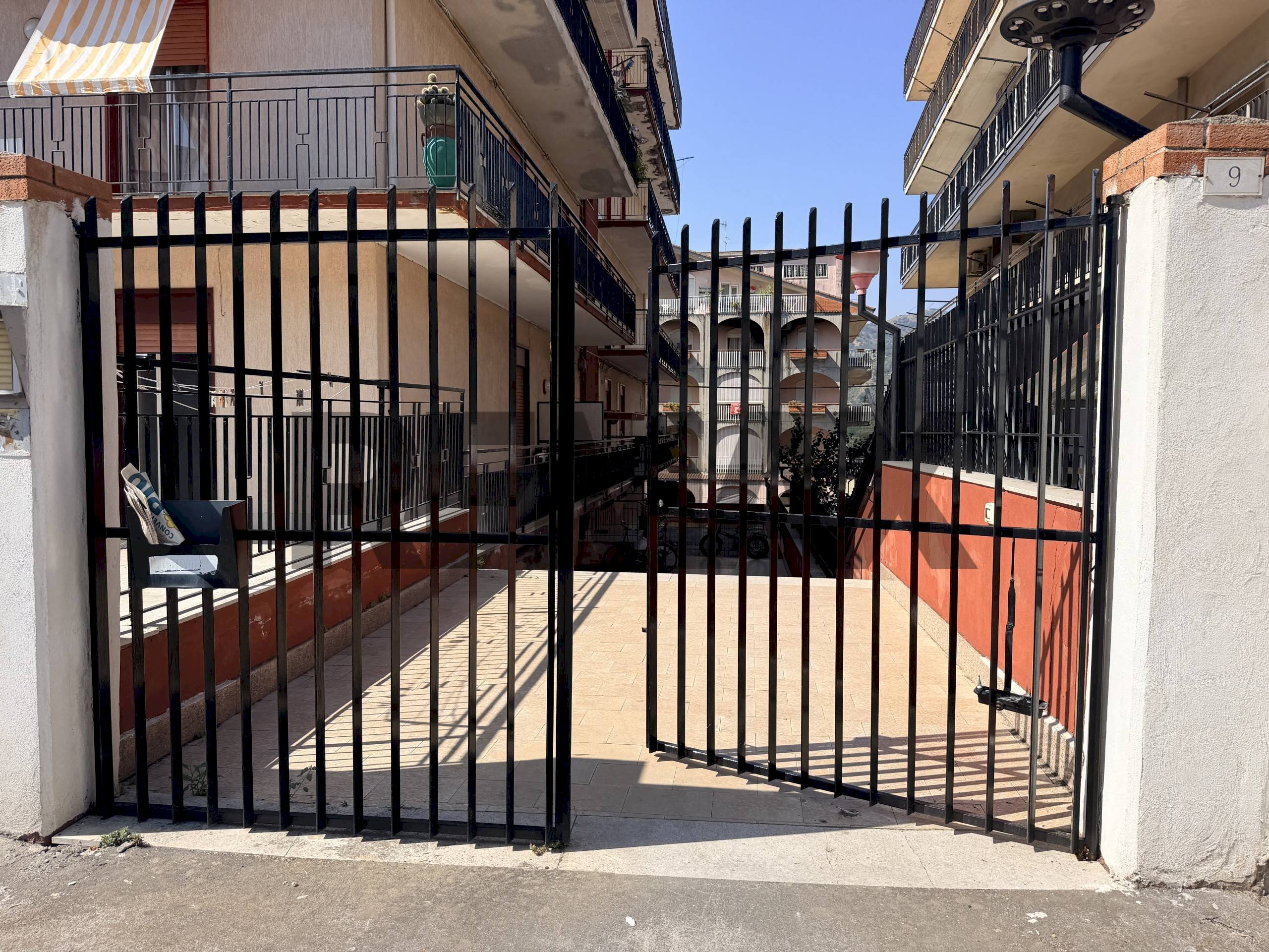 Edificio all\'aperto - Appartamento VIA OLIVETO
9, Gaggi - foto 3