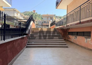 Terrazza - Appartamento VIA OLIVETO
 
9, Gaggi - foto 2