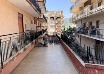 Edificio all\'aperto - Appartamento VIA OLIVETO
 
9, Gaggi - foto 28