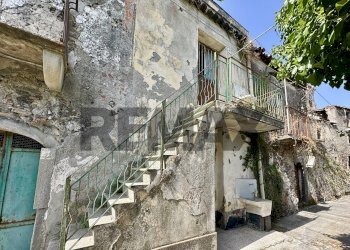 Casa all\'aperto - Independent house VIA castello
 
s-n, Francavilla di Sicilia - photo 5