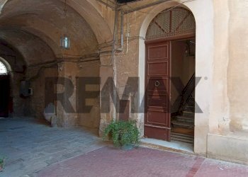 Edificio all\'aperto - Apartment Via Roma
 
346, Enna - photo 22