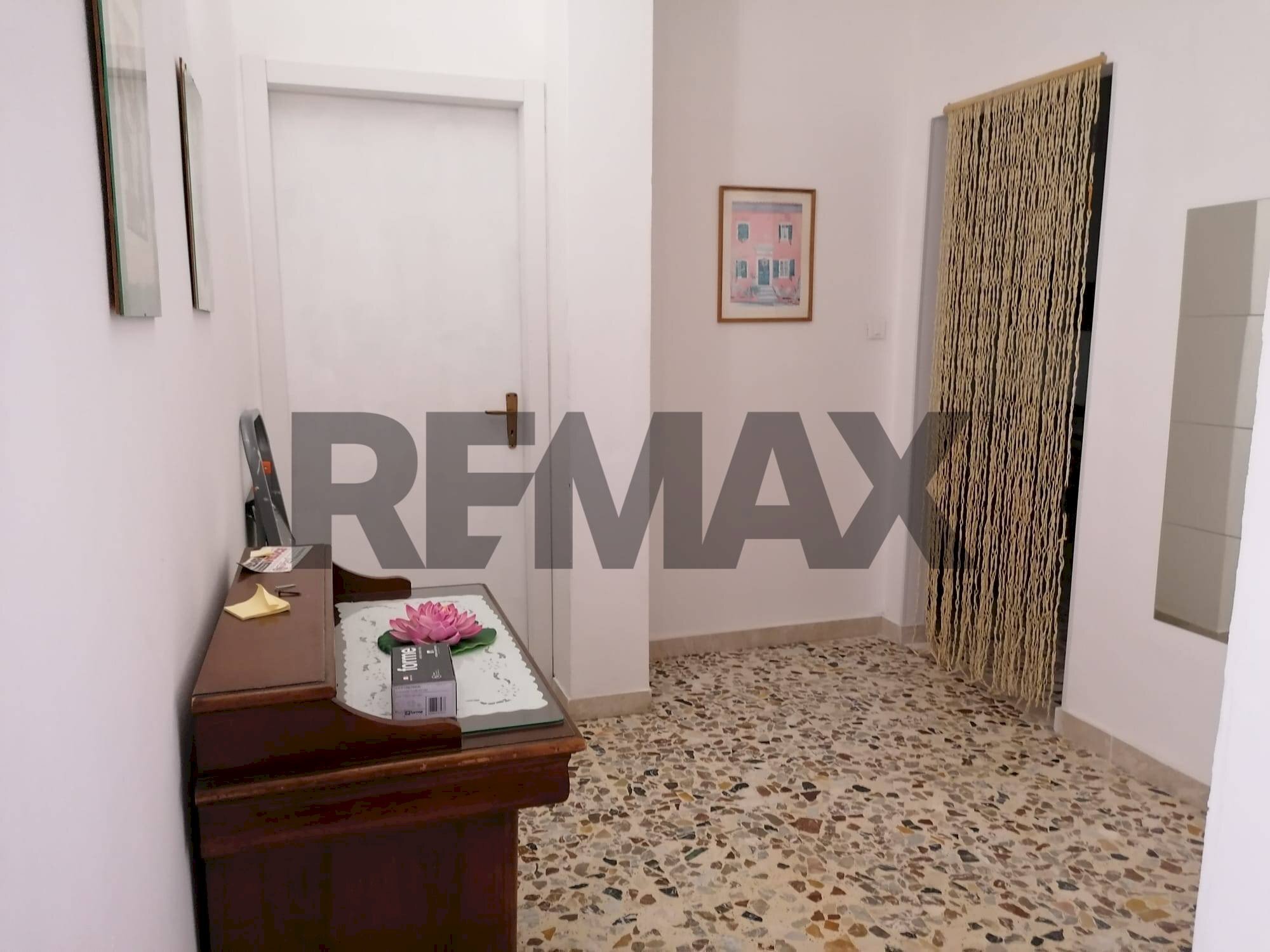 Hall / corridoio - Three-room apartment Via Milano
46, Siracusa - photo 2
