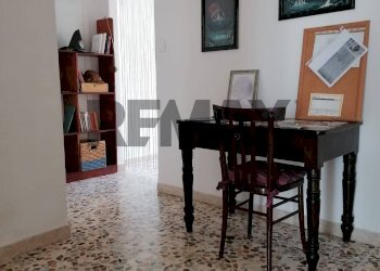 Sala da pranzo - Three-room apartment Via Milano
 
46, Siracusa - photo 6