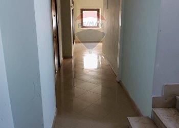 Hall / corridoio - Three-room apartment via Gioeni
 
100, Agrigento - photo 10