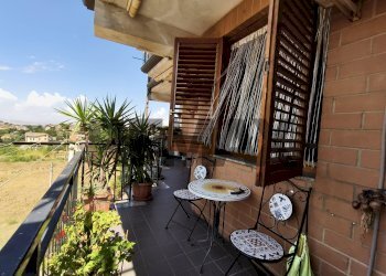 Balcone - Apartment Via Maddalena Prima
58, Calascibetta - photo 8