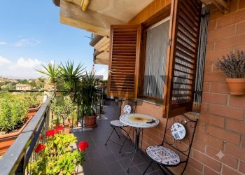 Balcone - Apartment Via Maddalena Prima
58, Calascibetta - photo 10