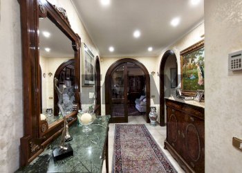 Hall / corridoio - Apartment Via Maddalena Prima
58, Calascibetta - photo 14