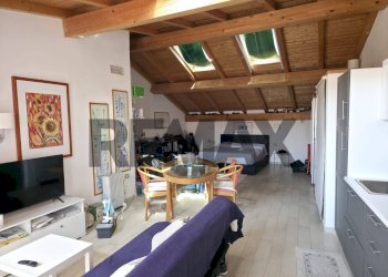 Sala da pranzo - Trilocale via re martino
 
52, Catania - foto 22