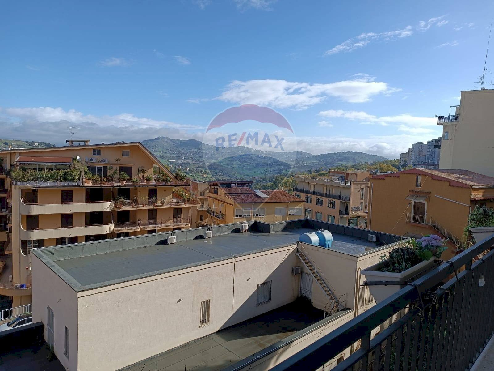 Edificio all\'aperto - Three-room apartment via Gioeni
100, Agrigento - photo 3