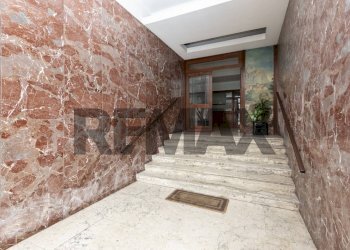 Ricezione / Lobby - Appartamento Via Roccaromana
 
7, Catania - foto 16