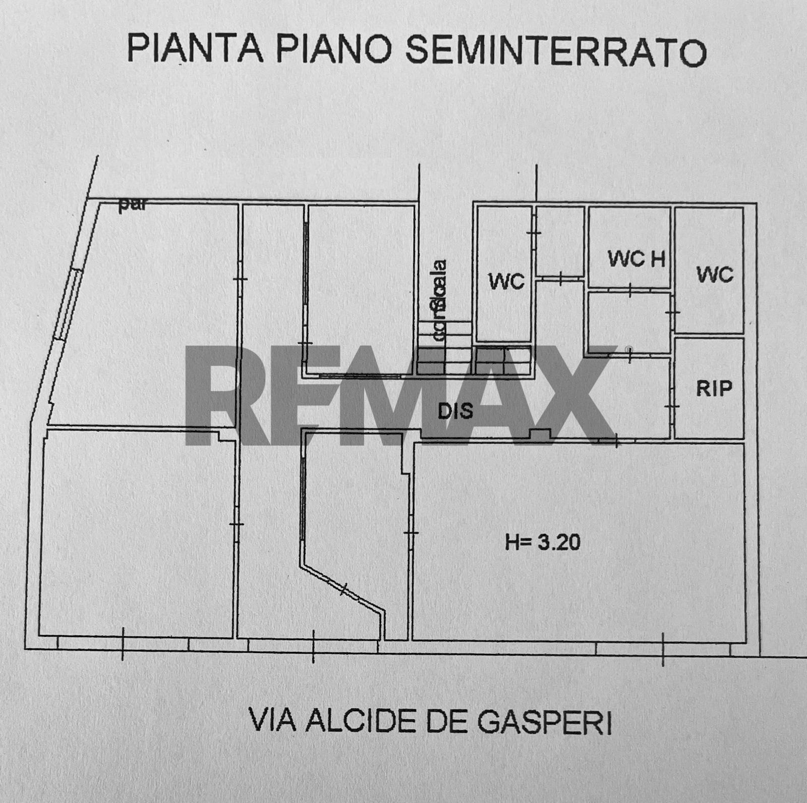 Pianta 2D - Locale Commerciale Viale Alcide de Gasperi
 
73, Acireale - planimetria 1