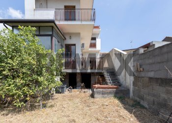 Casa all\'aperto - Casa indipendente Tripi
 
30, Acireale - foto 1