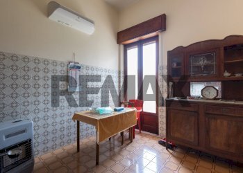 Cucina - Casa indipendente Tripi
 
30, Acireale - foto 16