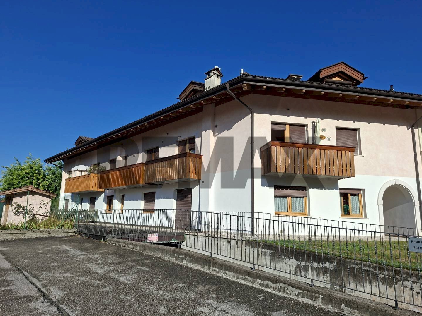 Edificio all\'aperto - Two-room apartment Via Soccher
17, Ponte nelle Alpi - photo 2