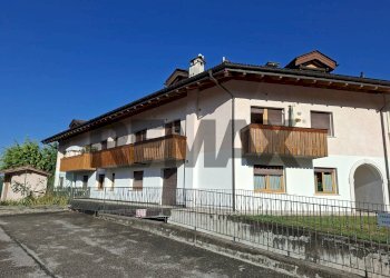 Edificio all\'aperto - Two-room apartment Via Soccher
 
17, Ponte nelle Alpi - photo 2
