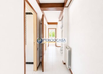 Disimpegno - Apartment Via marina vecchia, Massa - photo 13