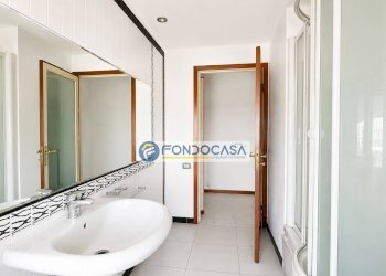 Bagno - Apartment Via marina vecchia, Massa - photo 24