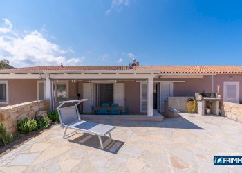 Foto 1 - Villa a Schiera Località la scalitta
 
snc, Trinità d'Agultu e Vignola - foto 1