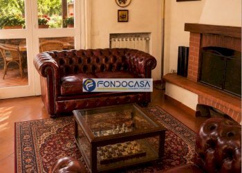Soggiorno con camino - Casa semi indipendente Via delle Erbe, Pietrasanta - foto 7