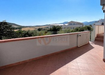 Foto 4 - Four-room apartment Via Umbria
 
17, Castelsardo - photo 4