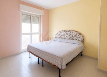 Foto 17 - Four-room apartment Via Umbria
 
17, Castelsardo - photo 17