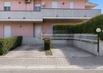 Foto 36 - Four-room apartment Via Umbria
 
17, Castelsardo - photo 36