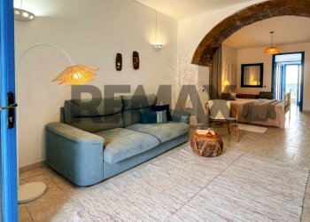 Soggiorno - Casa semi indipendente Via San Pietro
22, Giba - foto 2