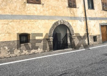 Edificio all\'aperto - Appartamento VIA CAMPIGLIO
2, Dimaro Folgarida - foto 2