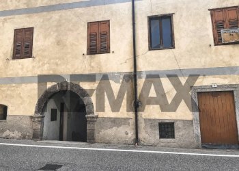 Edificio all\'aperto - Appartamento VIA CAMPIGLIO
2, Dimaro Folgarida - foto 3