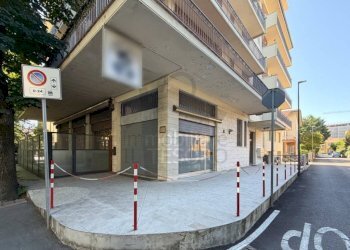 Zona - Negozio via Giovanni Pascoli, 32, Bellaria-Igea Marina - foto 1