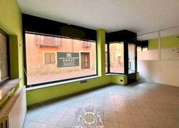 Stanza non arredata - Negozio via Tommaso Vallauri, 52, Chiusa di Pesio - foto 4