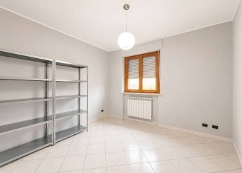 Camera da letto - Four-room apartment via Giovanni Falcone, 6, Beinette - photo 7