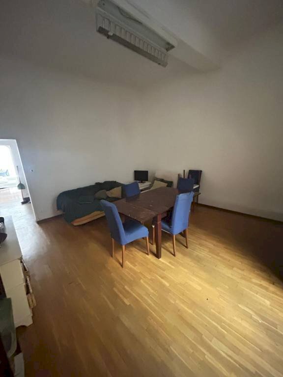 Salone - Two-room apartment via Santo Stefano, 154, Bologna (neighborhood Centro Storico) - photo 2