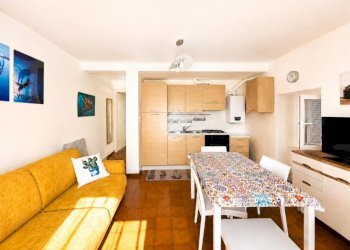 Two-room apartment Via Giuseppe Saredo, Savona (neighborhood Fornaci) - photo 9