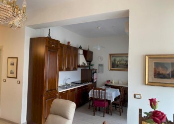 IMG-20250620-WA0013.jpg - Three-room apartment Via Fortunato Licandro, Reggio di Calabria - photo 1