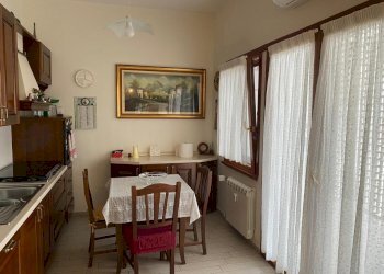 IMG-20250620-WA0021.jpg - Three-room apartment Via Fortunato Licandro, Reggio di Calabria - photo 3