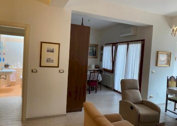 IMG-20250620-WA0020.jpg - Three-room apartment Via Fortunato Licandro, Reggio di Calabria - photo 5