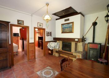 2.jpg - Townhouse Neirone - photo 2