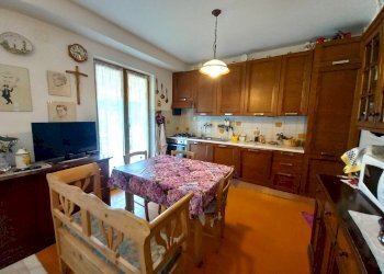 6 - Portion of a house Avegno - photo 7