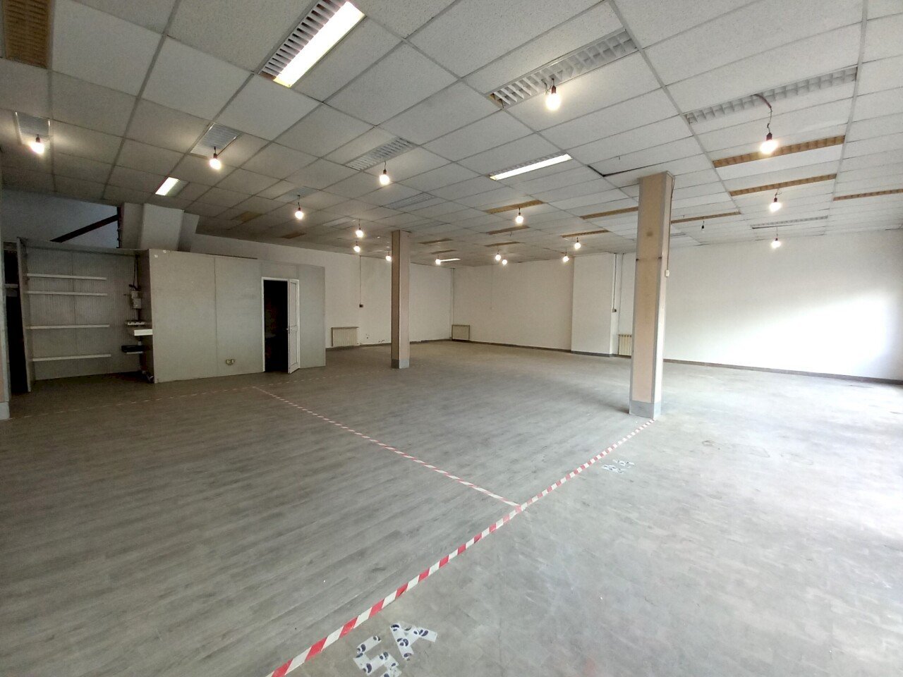 3 - Commercial Premises Recco - photo 3
