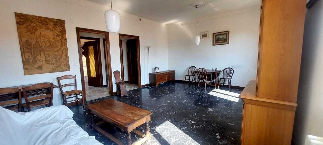 WhatsApp Image 2026-08-11 at 12.39.23 - Four-room apartment Via Giuseppe Pirinoli, Imperia - photo 3