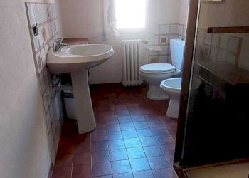 WhatsApp Image 2026-08-11 at 12.39.20 (1) - Four-room apartment Via Giuseppe Pirinoli, Imperia - photo 15