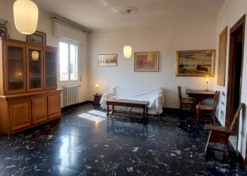 via pirinoli (1) - Four-room apartment Via Giuseppe Pirinoli, Imperia - photo 2